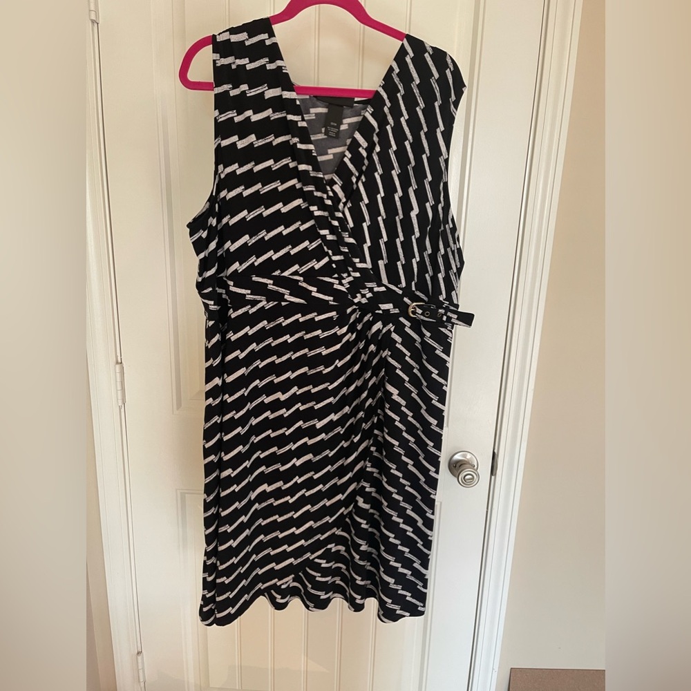 Lane Bryant size 22/24 faux wrap dress